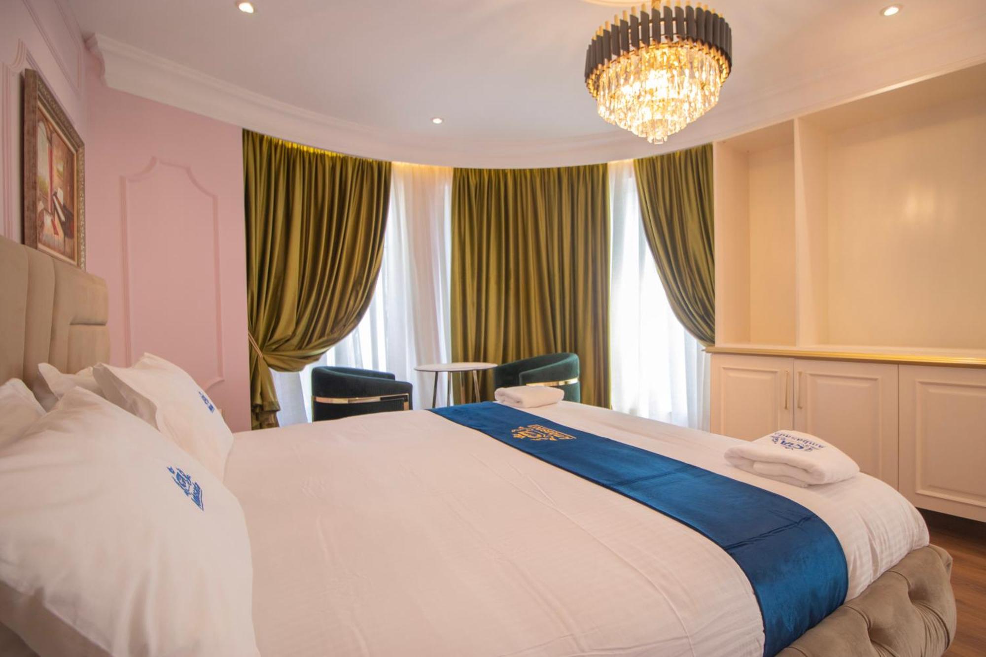 Hotel Ambasada Qta Patza-Kuqani Extérieur photo