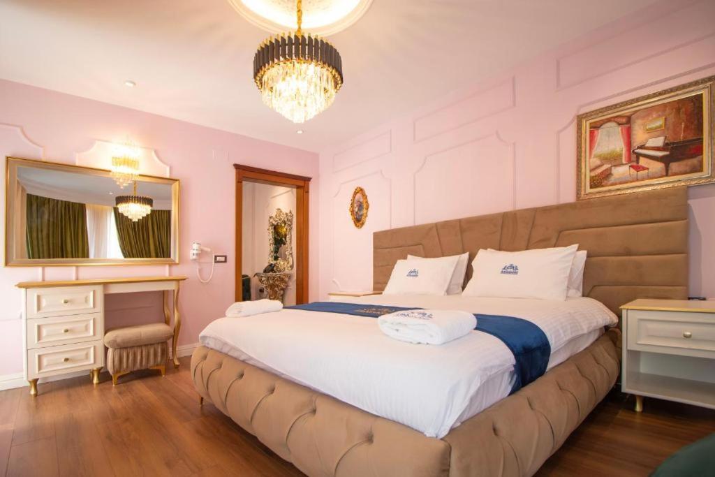 Hotel Ambasada Qta Patza-Kuqani Extérieur photo